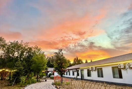 逸云林溪·Courtyard度假庭院美宿