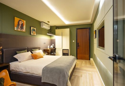 Fengcheng No.12 CourtyardHotel Overview