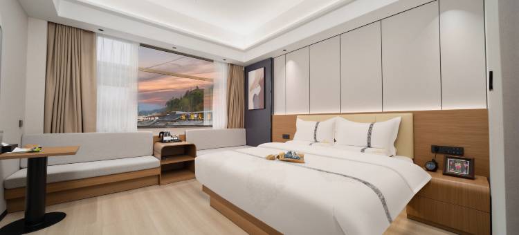 从江云岭·江畔酒店图片