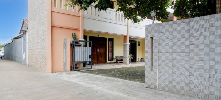 Hotel O 格里亚切旺伊斯兰旅馆(Hotel O Griya Cewang Syariah)图片