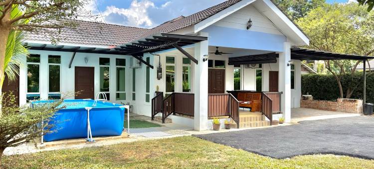 Tepak Nusuk Private Pool Homestay 5 Bedrooms 4 Bathrooms图片