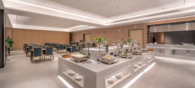 云丰瑞锦酒店(广西大学动物园地铁站店)图片