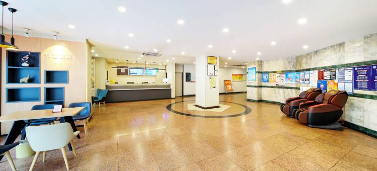 李子酒店(重庆南坪地铁站店)(原怡莱酒店南坪地铁站店)图片