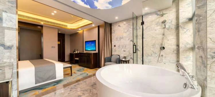 桐庐大奇山路港汇景澜大酒店图片