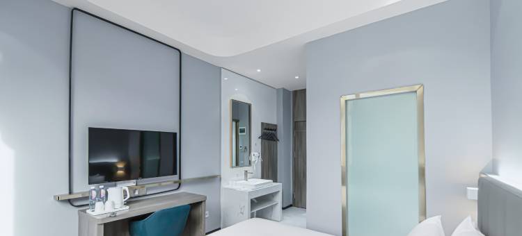 如家UP华驿智旅酒店(甘孜巴塘318国道店)图片