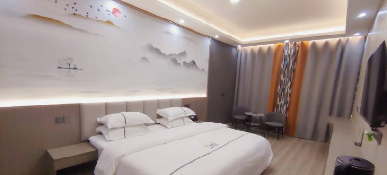 灌云铂曼精选酒店(花果山机场店)图片