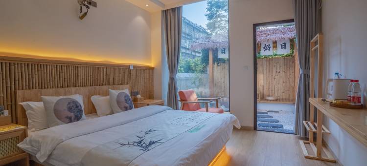 柒间花园酒店(曲靖火车站店)图片