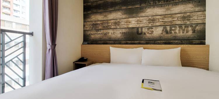 雀客快捷台中一中图片