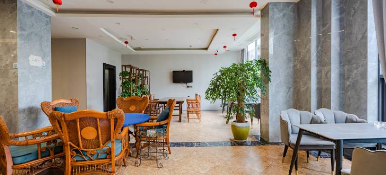 自贡兴鑫门酒店(汽车客运总站店)图片