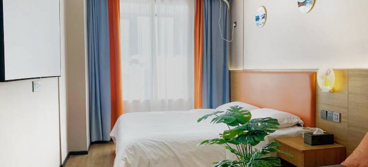 长沙保利·青年酒店(麓谷地铁长丰站店)图片