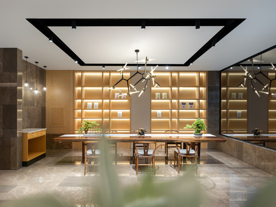 悦山精选酒店(江口梵净山公园民俗街店)