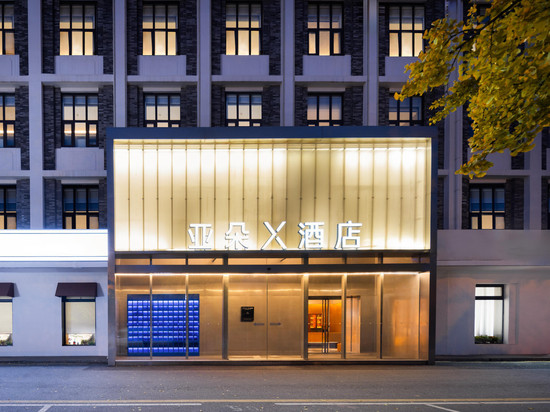 北京798艺术区将台地铁站亚朵X酒店