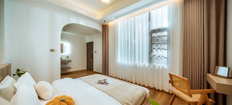 大理安臻若宿·静心RELAX·安心舒适美宿(大理古城南门店)图片