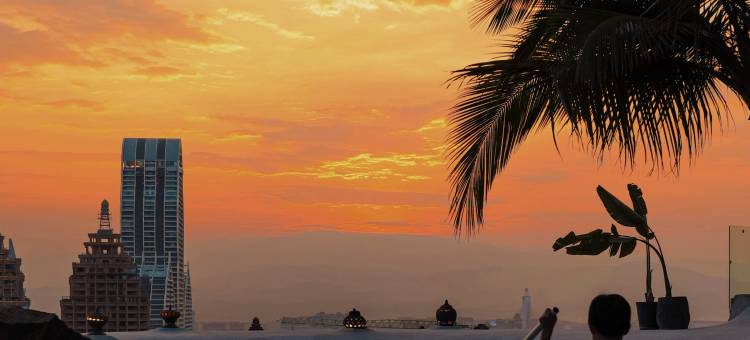 西双版纳景洪椿山夕上SAND POOL半山度假酒店图片