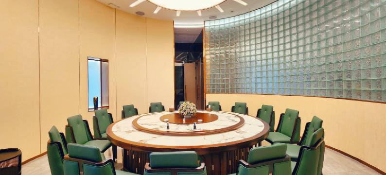 R · 富饶盛丰酒店(凯里市民之家民族文化园店)图片