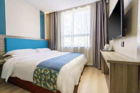 康辉酒店(西安交大附属二院北大街地铁站店)