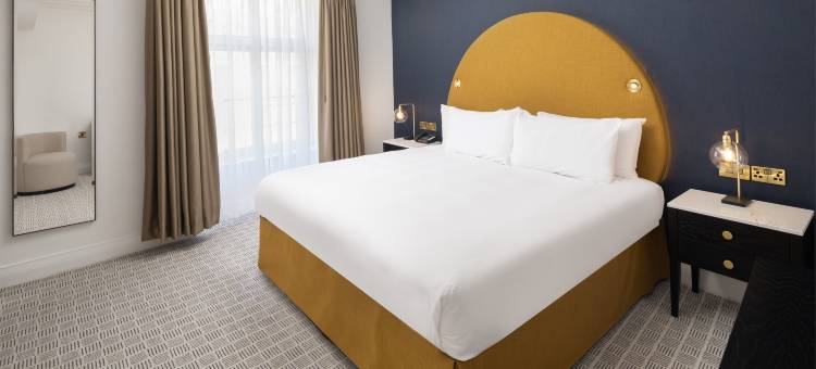 伦敦华尔道夫希尔顿酒店(The Waldorf Hilton, London)图片