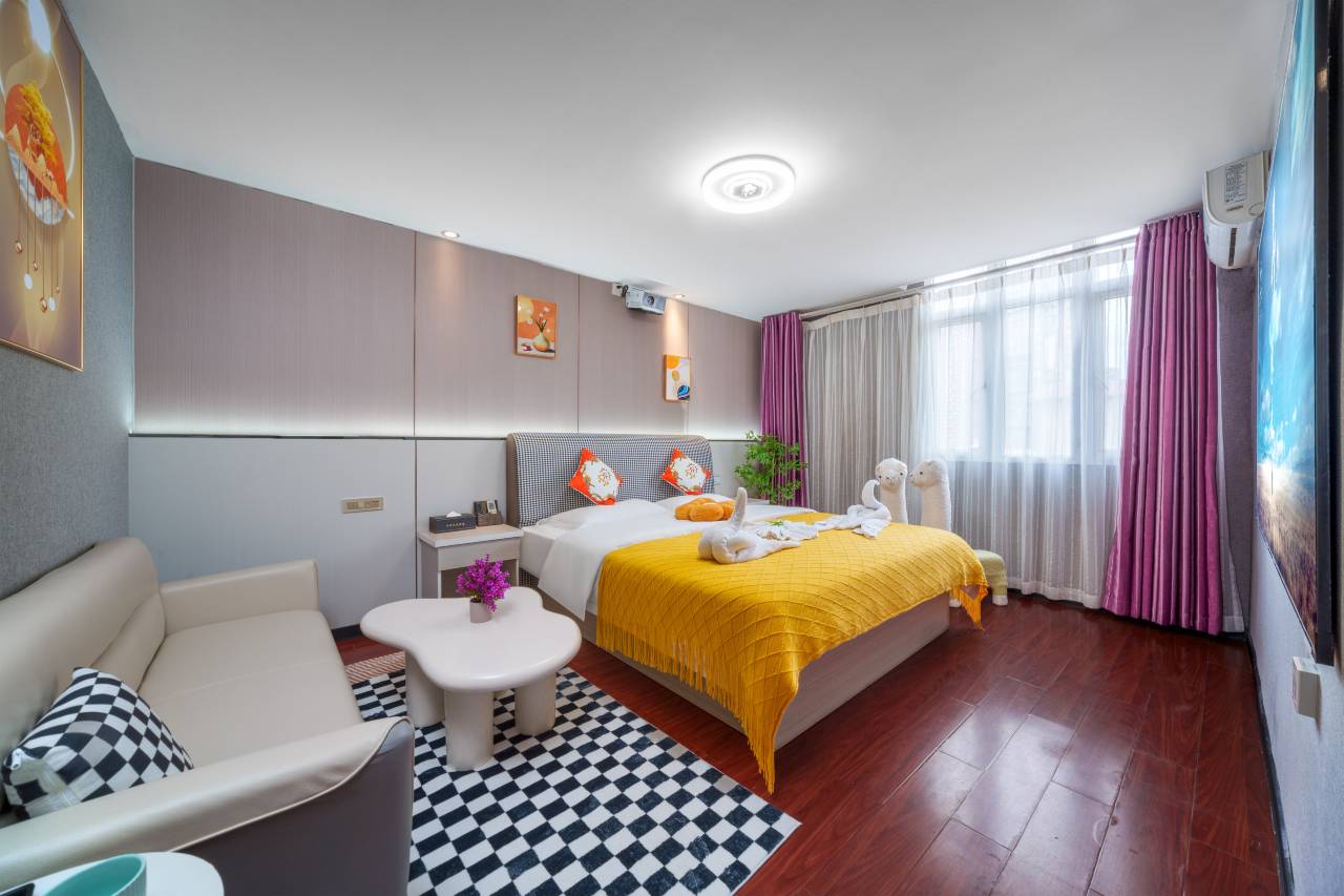 清镇泊雅风尚酒店(云岭中路店)