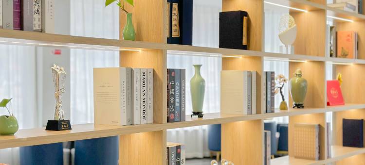 空谷幽兰L酒店(宁波慈溪宗汉城西银泰城店)图片