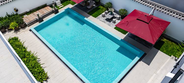 朝日闲云海景美宿(大理洱海龙龛码头观景台店)图片