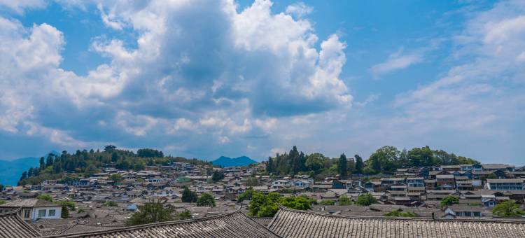 花筑·燕归巢智能轻奢民宿(丽江古城北门大水车店)图片
