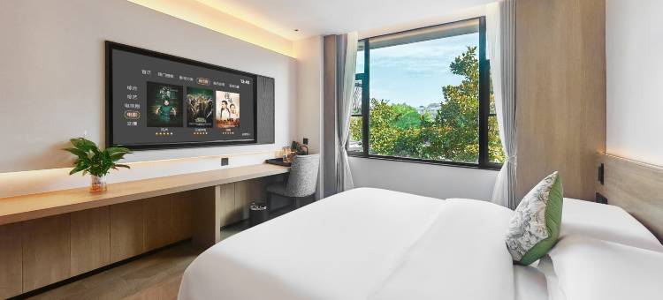 龙瑞酒店(尚品时代广场西南石油大学店)图片