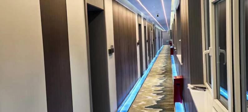 乌兰友智假日宾馆图片