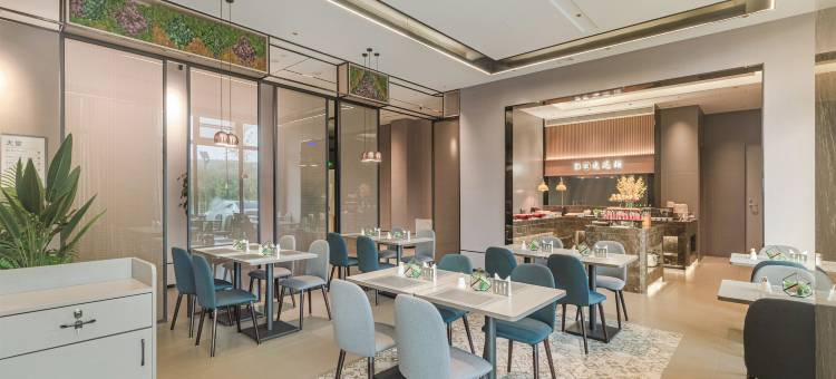 如家商旅酒店(济南长清大学城创新谷地铁站店)图片