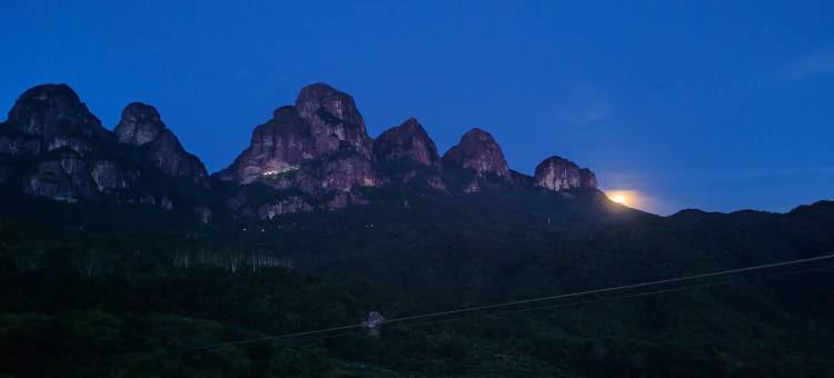 望山谷民宿(灵通山景区店)图片
