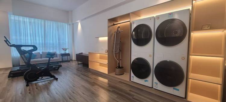 临潮公寓(海宁盐官观潮景区店)图片