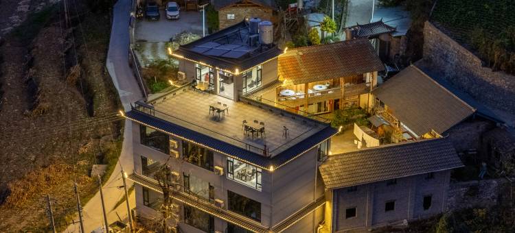 Hill Retreat｜漫徒·半山 Cliff 设计师美宿(虎跳峡景区店)图片