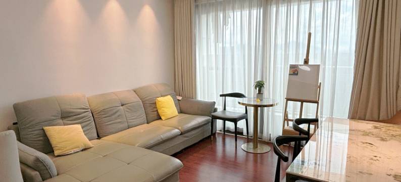 东方巴黎女生青年旅舍(深圳北站店)图片