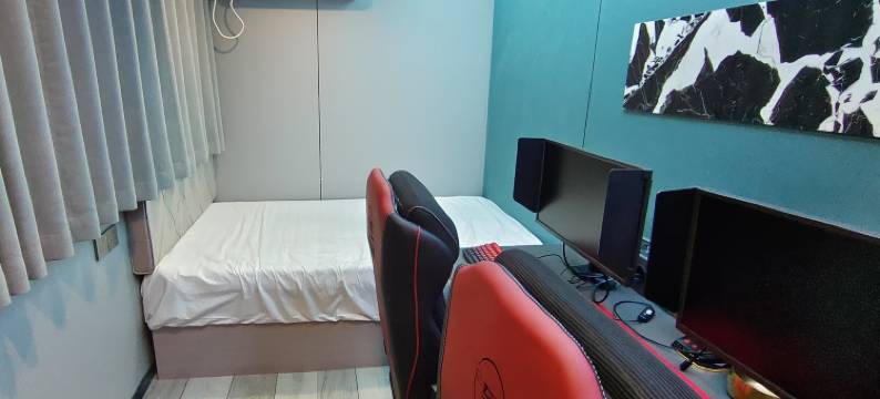 至臻电竞生活馆酒店图片