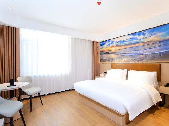 贝克轻居酒店(宁晋凤凰路消防主题公园店)