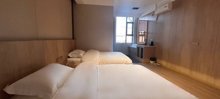 云游四海民宿(观和院子店)图片