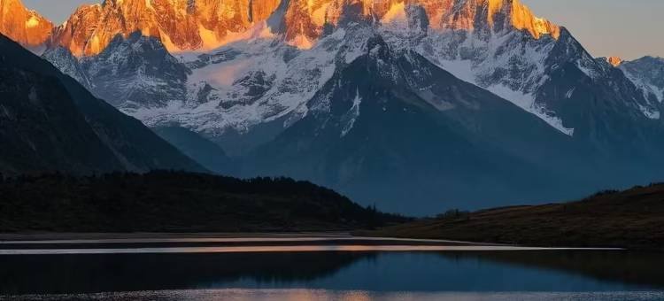 幽幽谷Sily·梵夕云岸Tutto Bene·|180°古城全景美宿图片