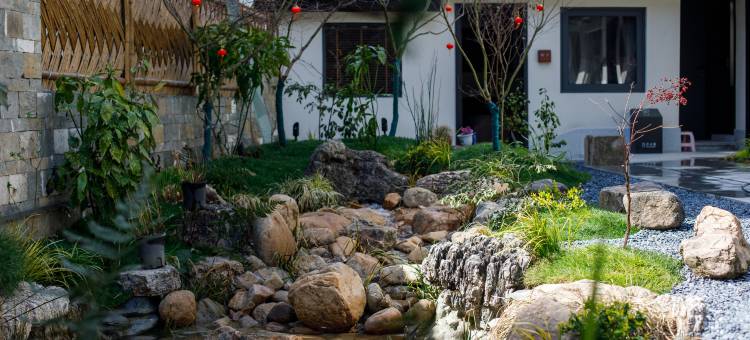 花筑·九华山青桃FREE民宿(肉身宝殿店)图片