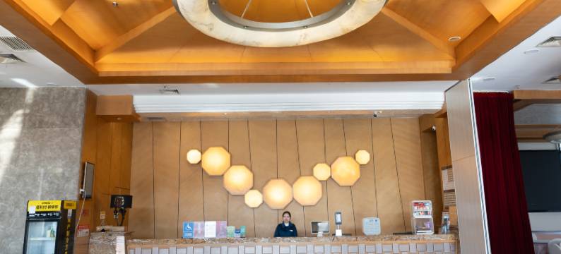 彭州金瑞阳光大酒店(龙兴寺店)图片