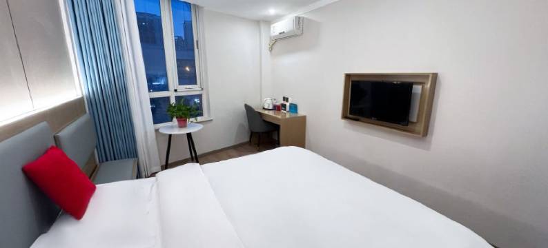 如家派柏·云酒店(北京朝阳路十里堡地铁站店)图片