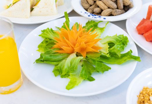 Kinton hotelHotel Overview