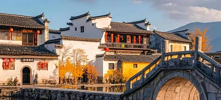 宏村溪畔悠舍民宿(宏村风景区店)图片