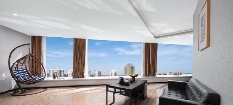 辰泰艺术酒店(哈密火车站店)图片