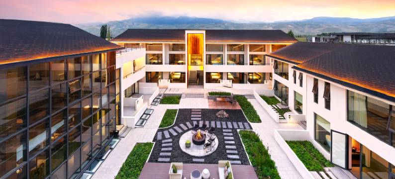 那拉提镇梵野•朴舍FANYEPUSHE民宿图片