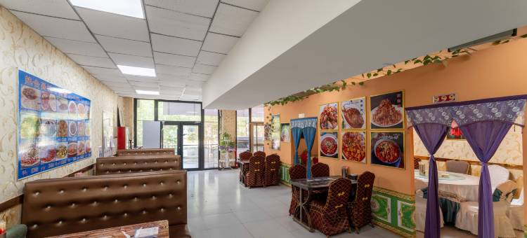 和静县华琳酒店图片