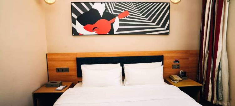 骏怡酒店(百盛购物中心店)图片