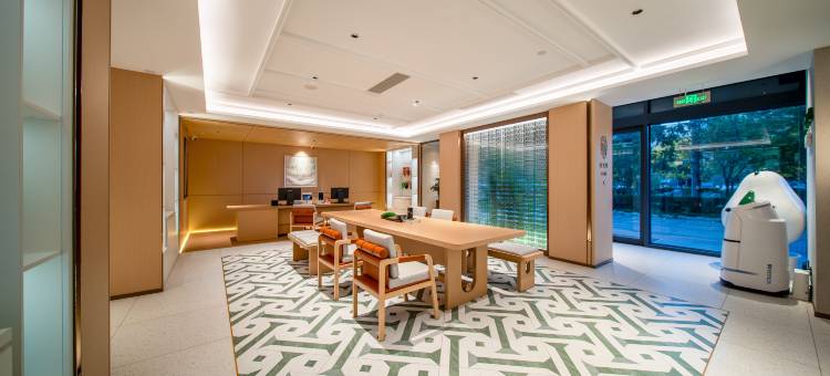 雷神电竞酒店(海阳汽车总站店)图片