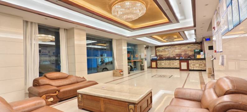 星期天商务酒店(化州火车站店)图片