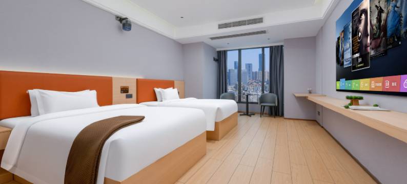 柏城大酒店(麓谷国际工业园长丰地铁站店)图片