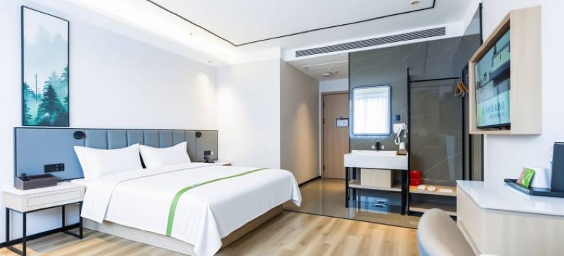 格林豪泰智选酒店(葫芦岛乾源香漫花都RT Mart大润发店)图片