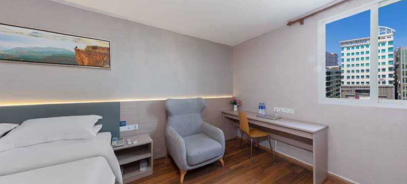 星辰酒店(东莞厚街会展中心店)图片